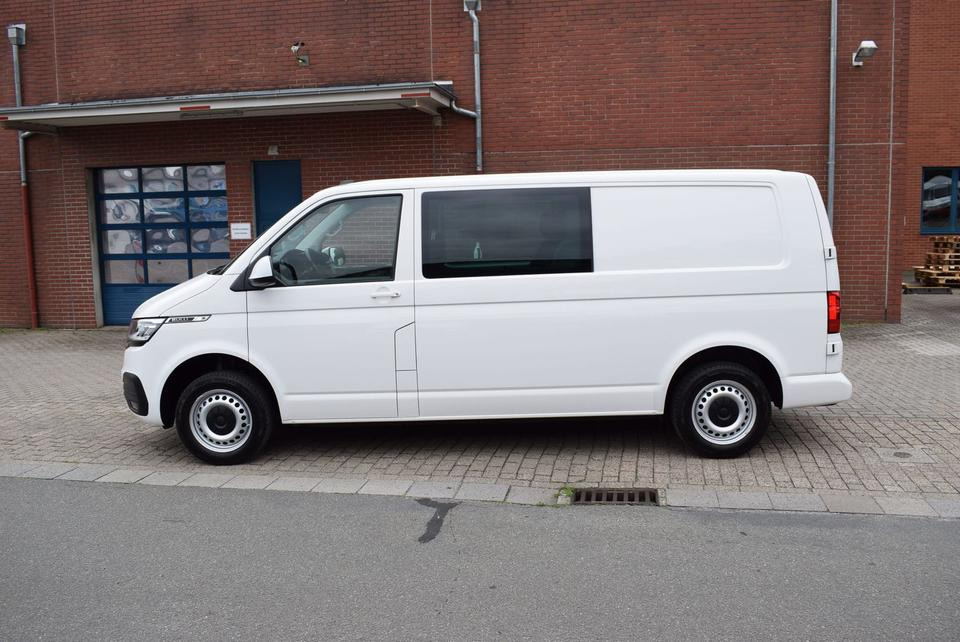 Volkswagen T6.1 Lang DOKA 5-Sitzer ACC Klima LED Standheiz - Furgoneta de pasajeros: foto 4 Volkswagen T6.1 Lang DOKA 5-Sitzer ACC Klima LED Standheiz - Furgoneta de pasajeros: foto 4