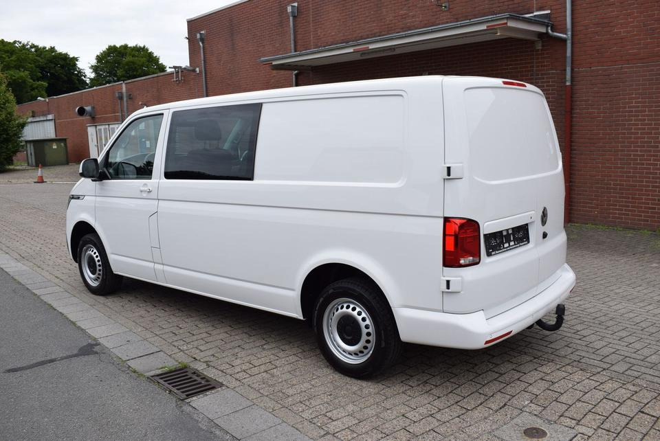 Volkswagen T6.1 Lang DOKA 5-Sitzer ACC Klima LED Standheiz - Furgoneta combi: foto 5 Volkswagen T6.1 Lang DOKA 5-Sitzer ACC Klima LED Standheiz - Furgoneta combi: foto 5