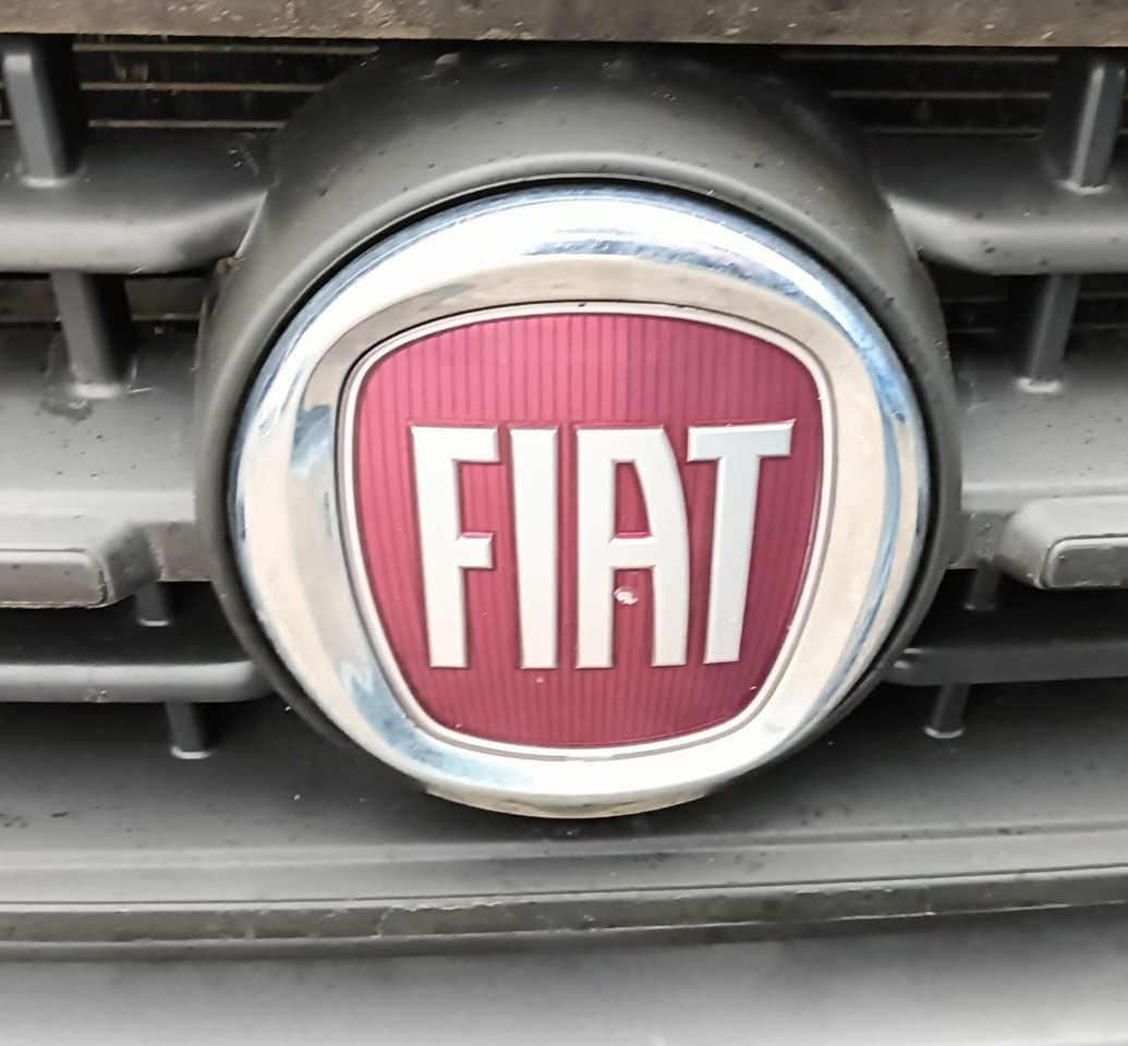 FIAT DUCATO KONTENER CHŁODNIA NR 860 - Frigorífico furgoneta: foto 1 FIAT DUCATO KONTENER CHŁODNIA NR 860 - Frigorífico furgoneta: foto 1