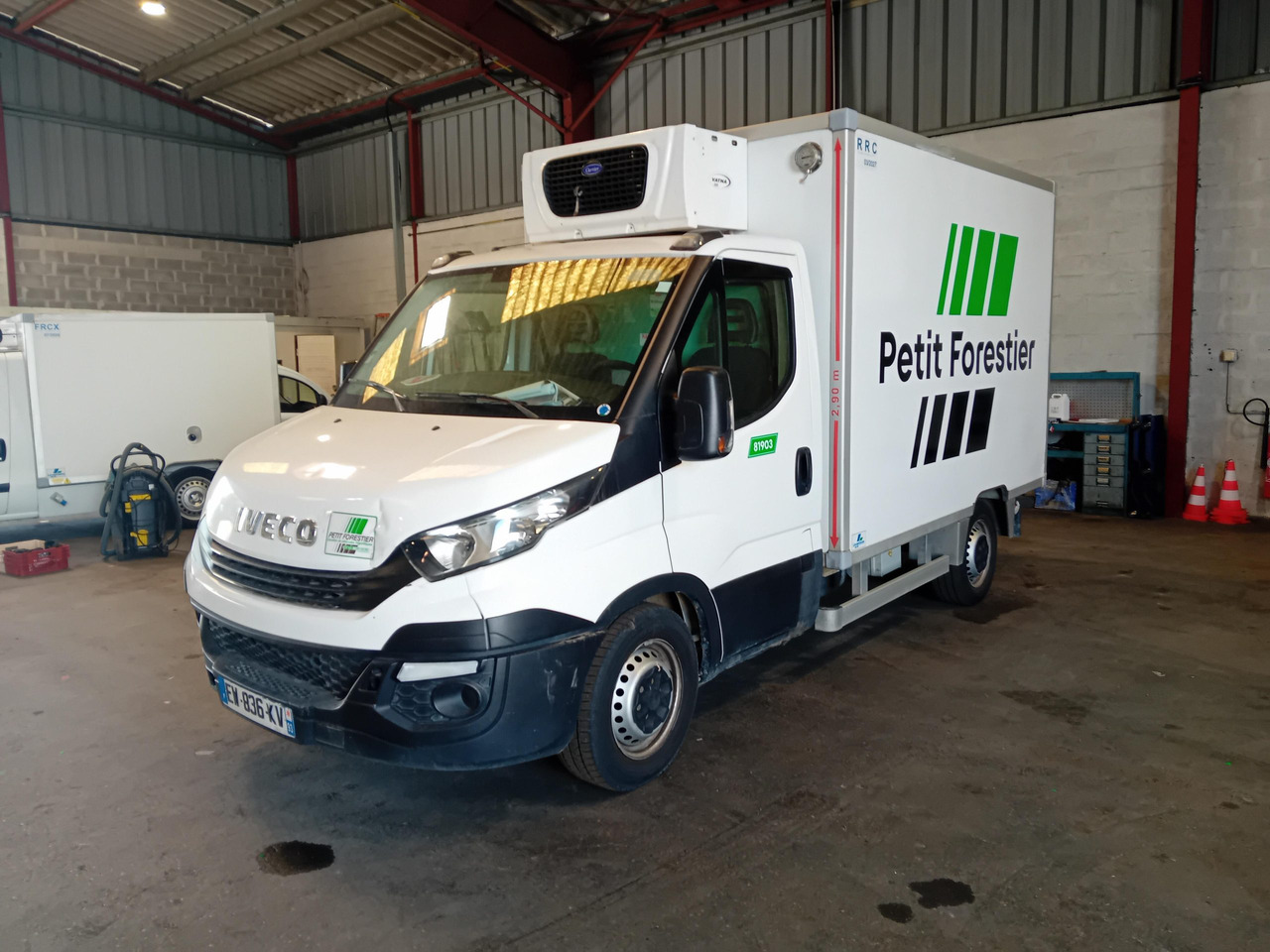 IVECO DAILY 35S12 KONTENER CHŁODNIA MROŹNIA NR 875 - Frigorífico furgoneta: foto 1 IVECO DAILY 35S12 KONTENER CHŁODNIA MROŹNIA NR 875 - Frigorífico furgoneta: foto 1