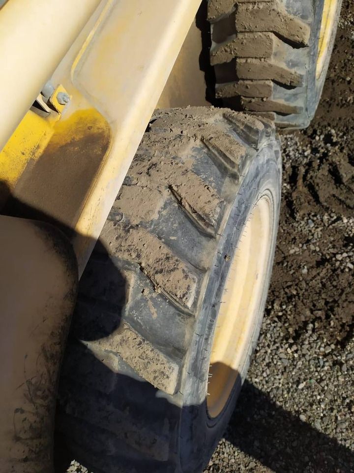 Gehl 3935 - Minicargadora: foto 3 Gehl 3935 - Minicargadora: foto 3