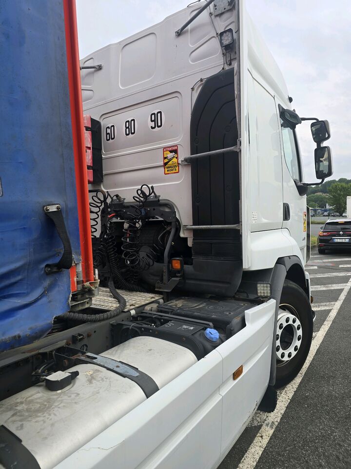Cabeza tractora Renault Premium: foto 8 Cabeza tractora Renault Premium: foto 8