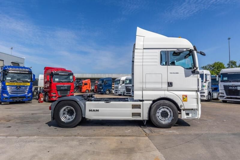 MAN TGX 18.480 XLX BLS +INTARDER - Cabeza tractora: foto 3 MAN TGX 18.480 XLX BLS +INTARDER - Cabeza tractora: foto 3