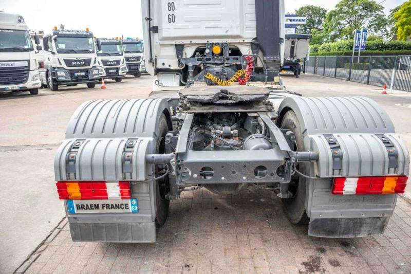Cabeza tractora Mercedes ACTROS 1844 LS-MP3+E5+VOITH: foto 6 Cabeza tractora Mercedes ACTROS 1844 LS-MP3+E5+VOITH: foto 6