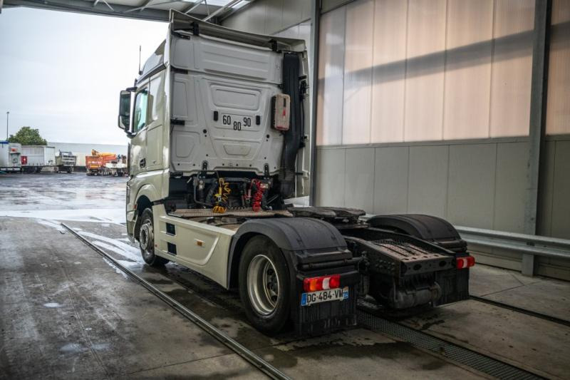 Mercedes ACTROS 1845LS+E6+VOITH - Cabeza tractora: foto 4 Mercedes ACTROS 1845LS+E6+VOITH - Cabeza tractora: foto 4