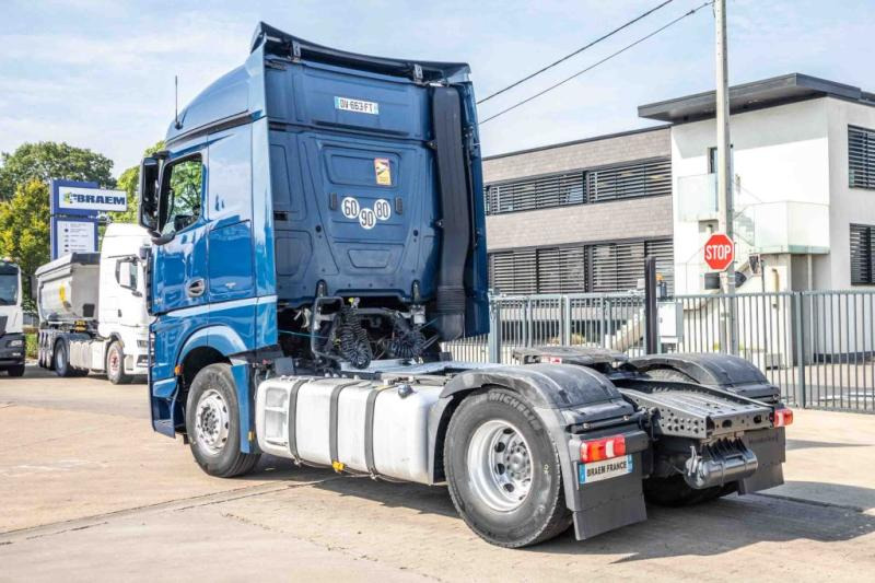 Mercedes ACTROS 1848 LS - Cabeza tractora: foto 4 Mercedes ACTROS 1848 LS - Cabeza tractora: foto 4