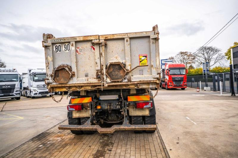 Volquete camión MAN TGS 35.360 BB: foto 9 Volquete camión MAN TGS 35.360 BB: foto 9