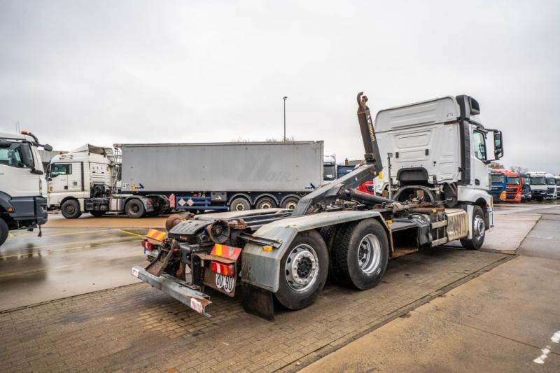Mercedes ACTROS 2540 +MULTILIFT XP 20-56 - Multibasculante camión: foto 4 Mercedes ACTROS 2540 +MULTILIFT XP 20-56 - Multibasculante camión: foto 4