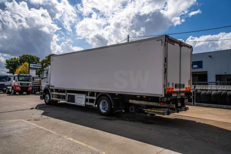 Mercedes AXOR 1829 BL-MP3 +CARRIER+DHOLLANDIA - Frigorífico camión: foto 5 Mercedes AXOR 1829 BL-MP3 +CARRIER+DHOLLANDIA - Frigorífico camión: foto 5