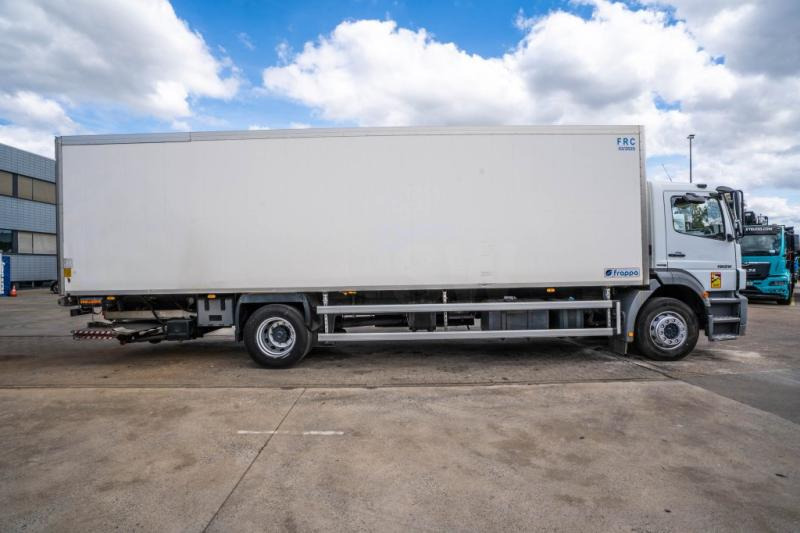 Mercedes AXOR 1829-MP3+ CARRIER - Frigorífico camión: foto 3 Mercedes AXOR 1829-MP3+ CARRIER - Frigorífico camión: foto 3