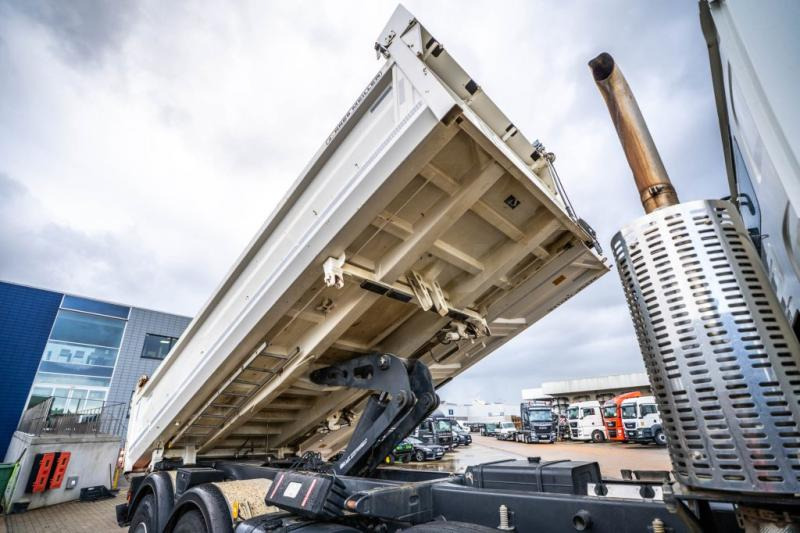 Renault C 480 - Volquete camión: foto 4 Renault C 480 - Volquete camión: foto 4