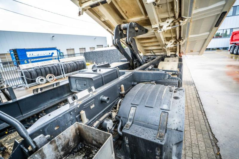 Renault C 480 - Volquete camión: foto 5 Renault C 480 - Volquete camión: foto 5