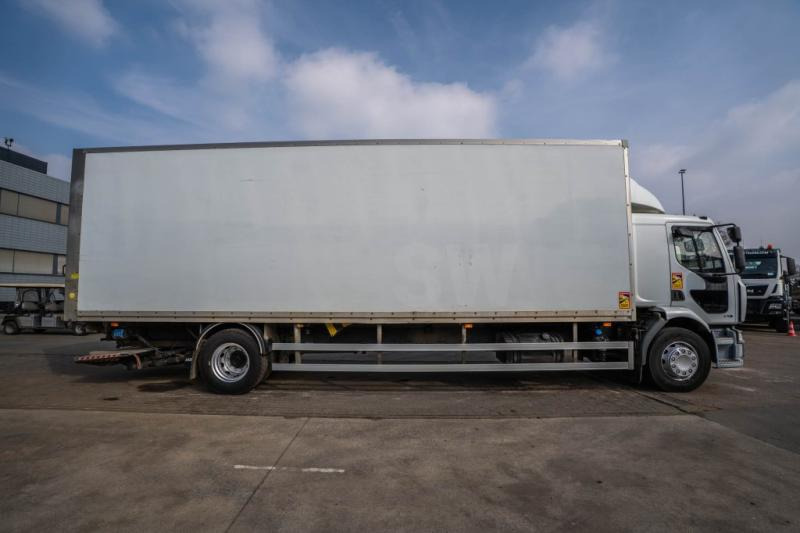 Renault MIDLUM 270 DXI - Camión caja cerrada: foto 3 Renault MIDLUM 270 DXI - Camión caja cerrada: foto 3