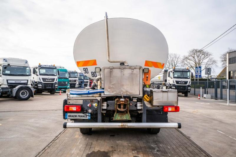 Volvo FM 450 + INTARDER + MONO CUVE 15000L - Cisterna camión: foto 5 Volvo FM 450 + INTARDER + MONO CUVE 15000L - Cisterna camión: foto 5