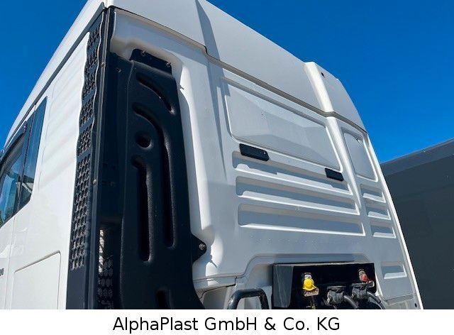 Cabeza tractora MAN 18.400 / 4x2 Hydraulik Orginal KM TipTop 18.400 / 4x2 Hydraulik Orginal KM TipTop: foto 8 Cabeza tractora MAN 18.400 / 4x2 Hydraulik Orginal KM TipTop 18.400 / 4x2 Hydraulik Orginal KM TipTop: foto 8