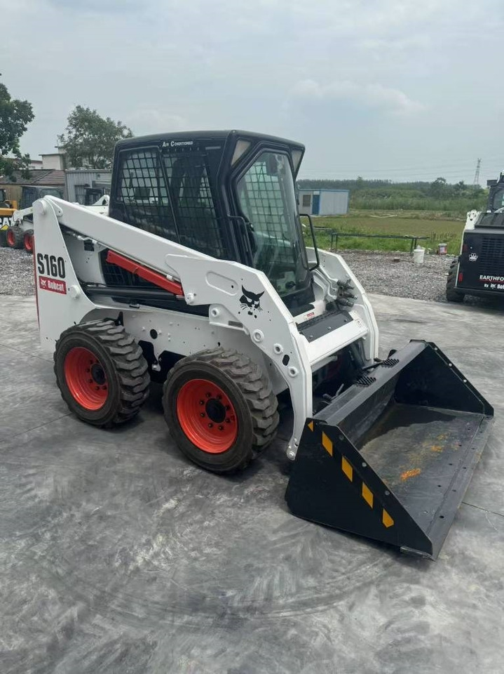 Bobcat S 160 - Minicargadora: foto 3 Bobcat S 160 - Minicargadora: foto 3