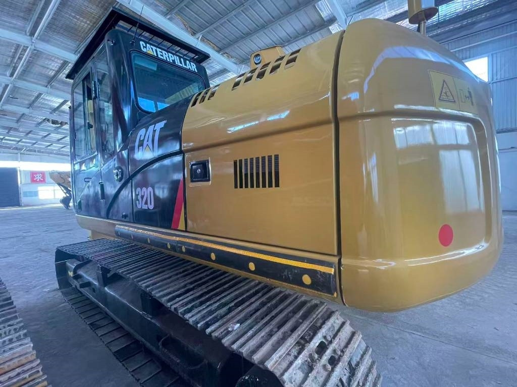 CAT 320D2 - Excavadora de cadenas: foto 4 CAT 320D2 - Excavadora de cadenas: foto 4