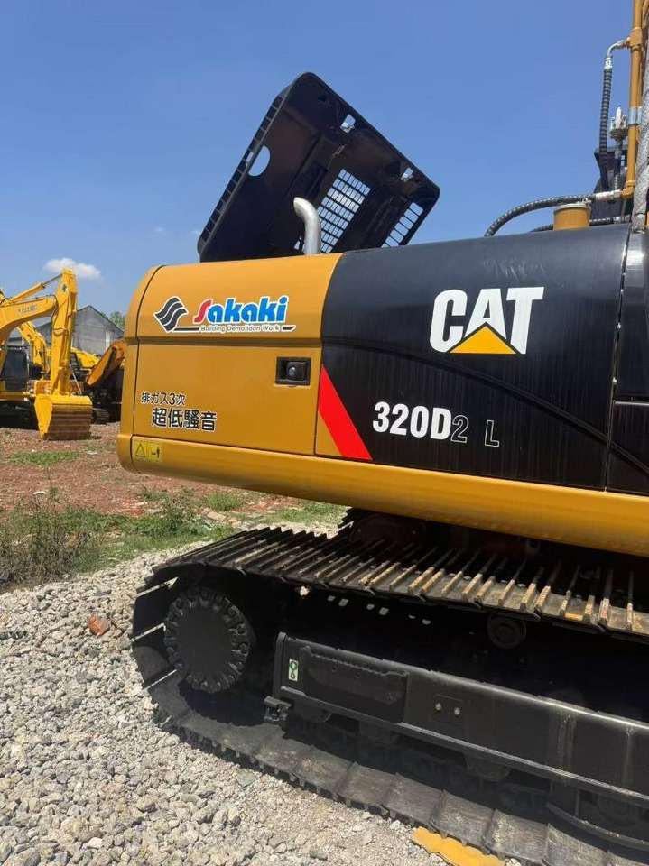 Excavadora de cadenas CAT 320D2L: foto 9