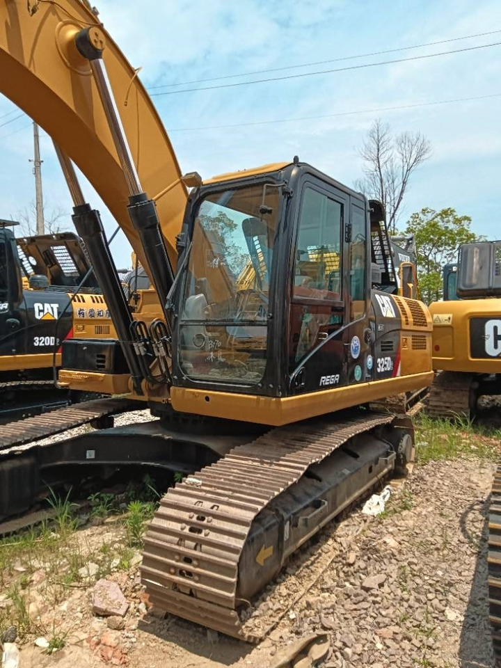 CAT 325 D - Excavadora de cadenas: foto 1 CAT 325 D - Excavadora de cadenas: foto 1