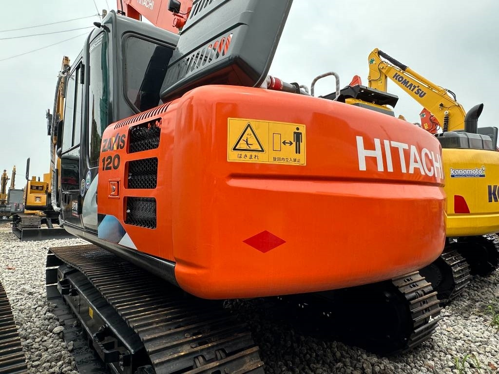 Hitachi ZX 120 - Excavadora de cadenas: foto 2 Hitachi ZX 120 - Excavadora de cadenas: foto 2