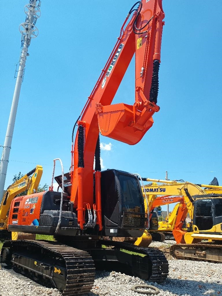 Leasing financiero de Hitachi ZX 200  leasing Hitachi ZX 200: foto 9