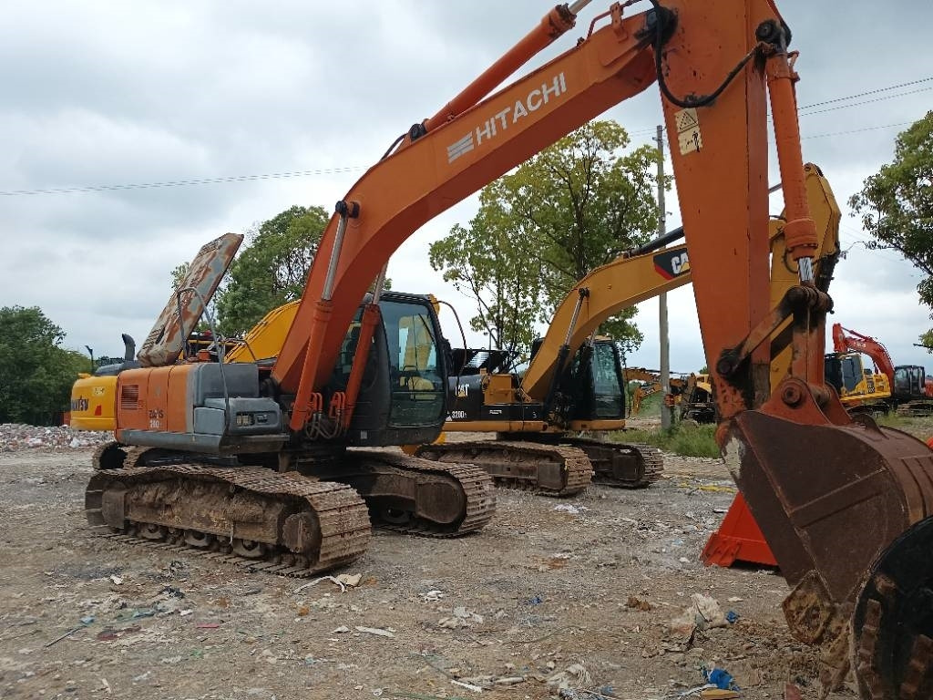 Hitachi ZX 200 E LC - Excavadora de cadenas: foto 5 Hitachi ZX 200 E LC - Excavadora de cadenas: foto 5