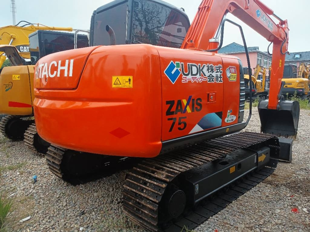 Hitachi ZX 70 - Miniexcavadora: foto 1 Hitachi ZX 70 - Miniexcavadora: foto 1