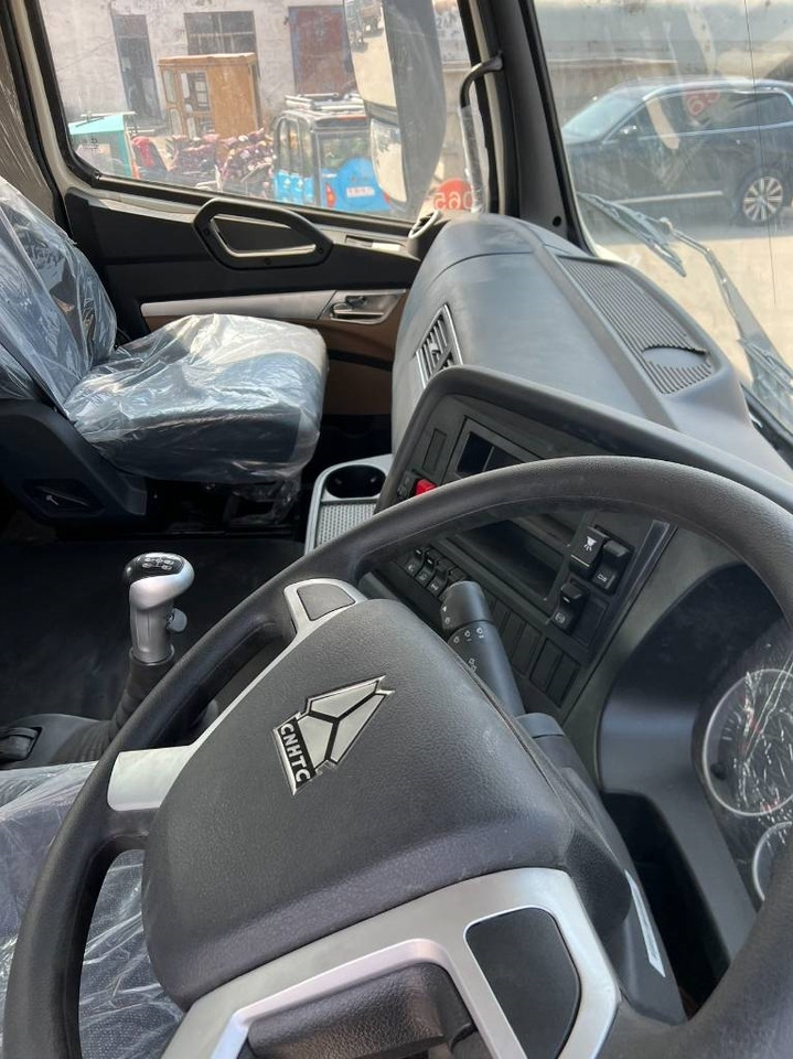 Howo 371  - Volquete camión: foto 2 Howo 371  - Volquete camión: foto 2