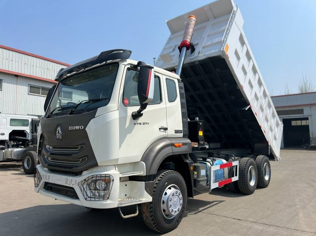 Howo 371  - Volquete camión: foto 5 Howo 371  - Volquete camión: foto 5