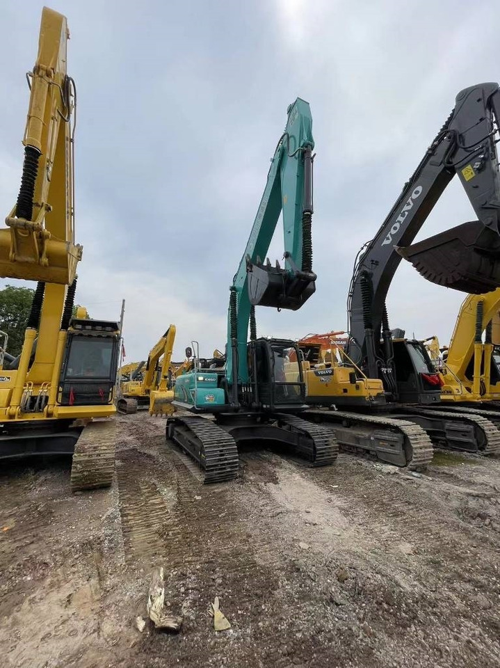 KOBELO SK200 - Excavadora de cadenas: foto 4 KOBELO SK200 - Excavadora de cadenas: foto 4