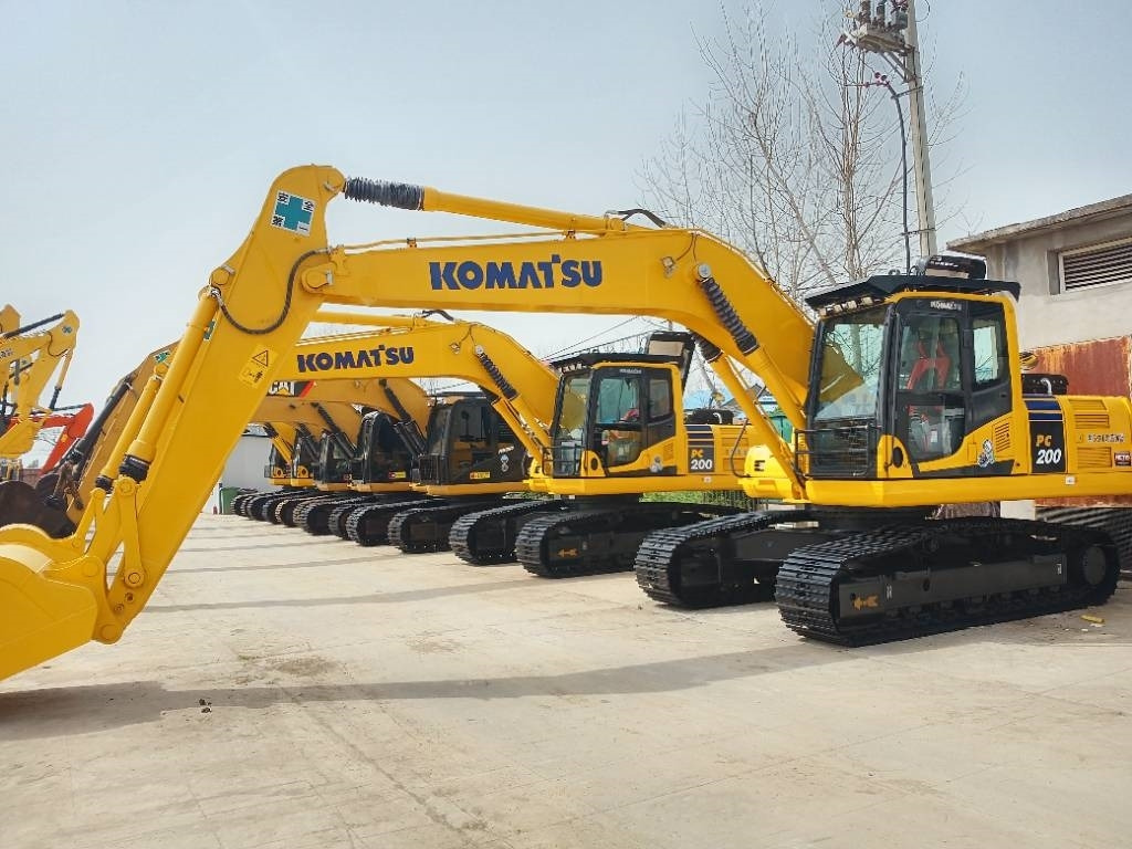 Komatsu PC 200-8 - Excavadora de cadenas: foto 3 Komatsu PC 200-8 - Excavadora de cadenas: foto 3
