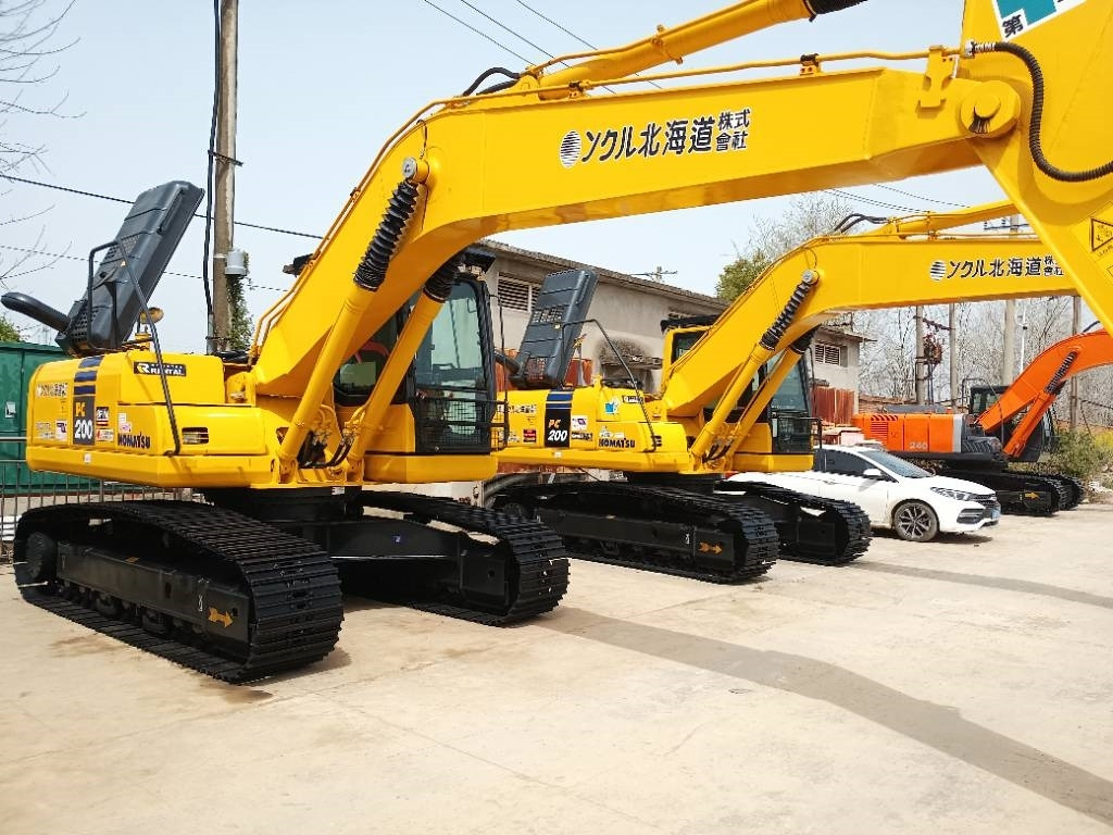 Komatsu PC 200-8 - Excavadora de cadenas: foto 2 Komatsu PC 200-8 - Excavadora de cadenas: foto 2