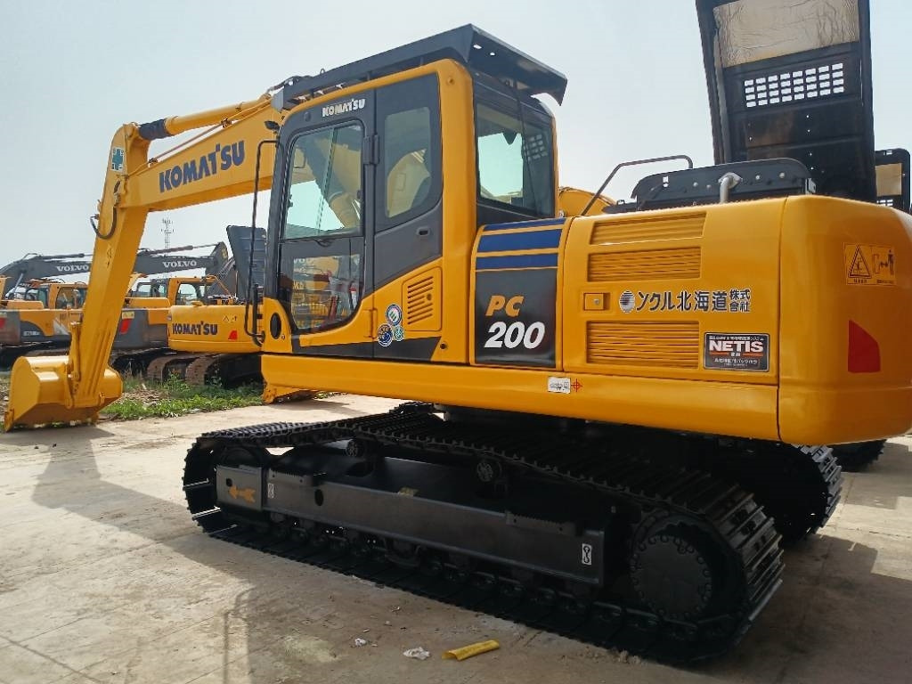 Komatsu PC 200-8 - Excavadora de cadenas: foto 4 Komatsu PC 200-8 - Excavadora de cadenas: foto 4