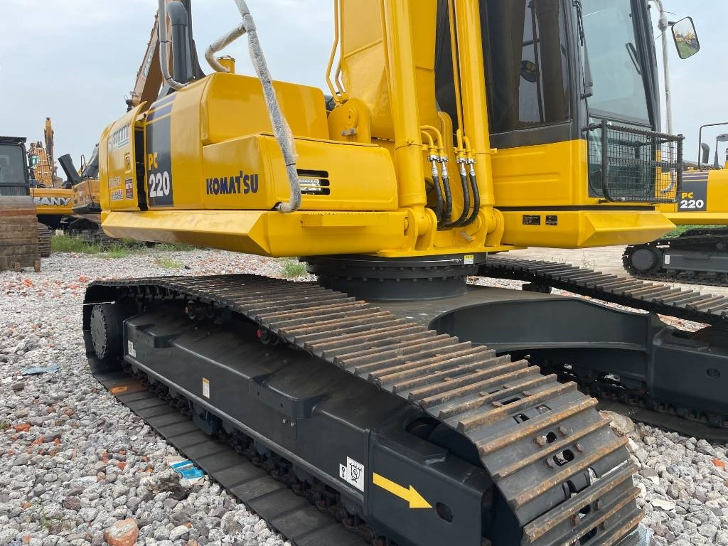 Komatsu PC 220 - Excavadora de cadenas: foto 5 Komatsu PC 220 - Excavadora de cadenas: foto 5