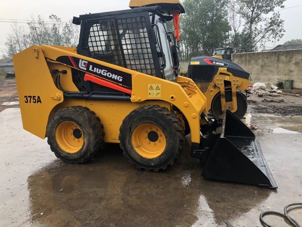 Liugong 375 B - Minicargadora: foto 5 Liugong 375 B - Minicargadora: foto 5