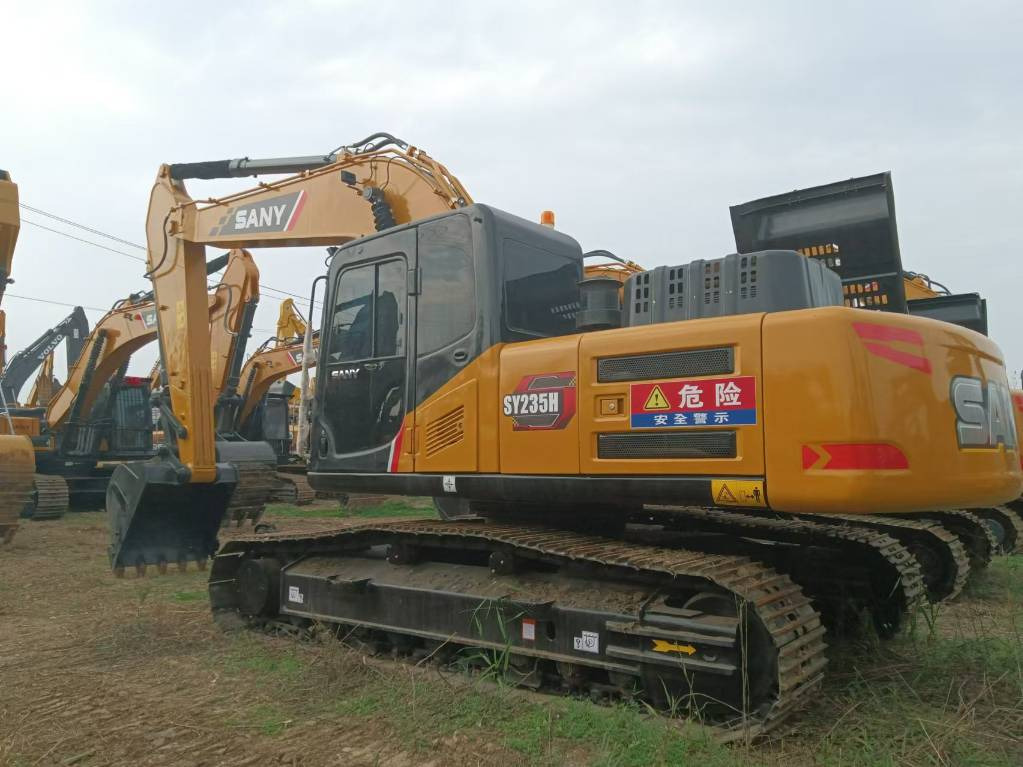Excavadora de cadenas Sany SY 235 H: foto 1