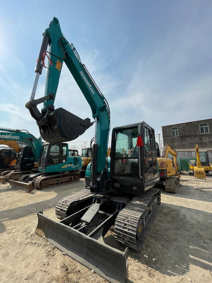 Sunward SWE 70 E - Miniexcavadora: foto 3 Sunward SWE 70 E - Miniexcavadora: foto 3