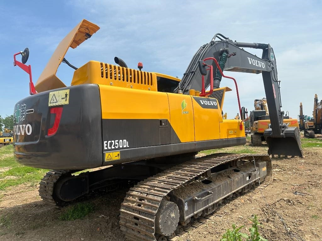 Volvo EC 250 D L - Excavadora de cadenas: foto 5 Volvo EC 250 D L - Excavadora de cadenas: foto 5