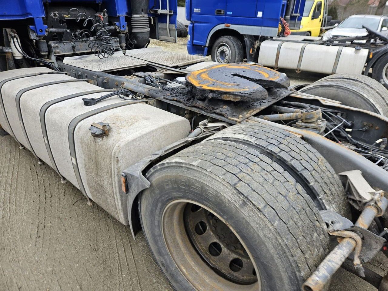 Cabeza tractora DAF 105.460 broken chassis: foto 21
