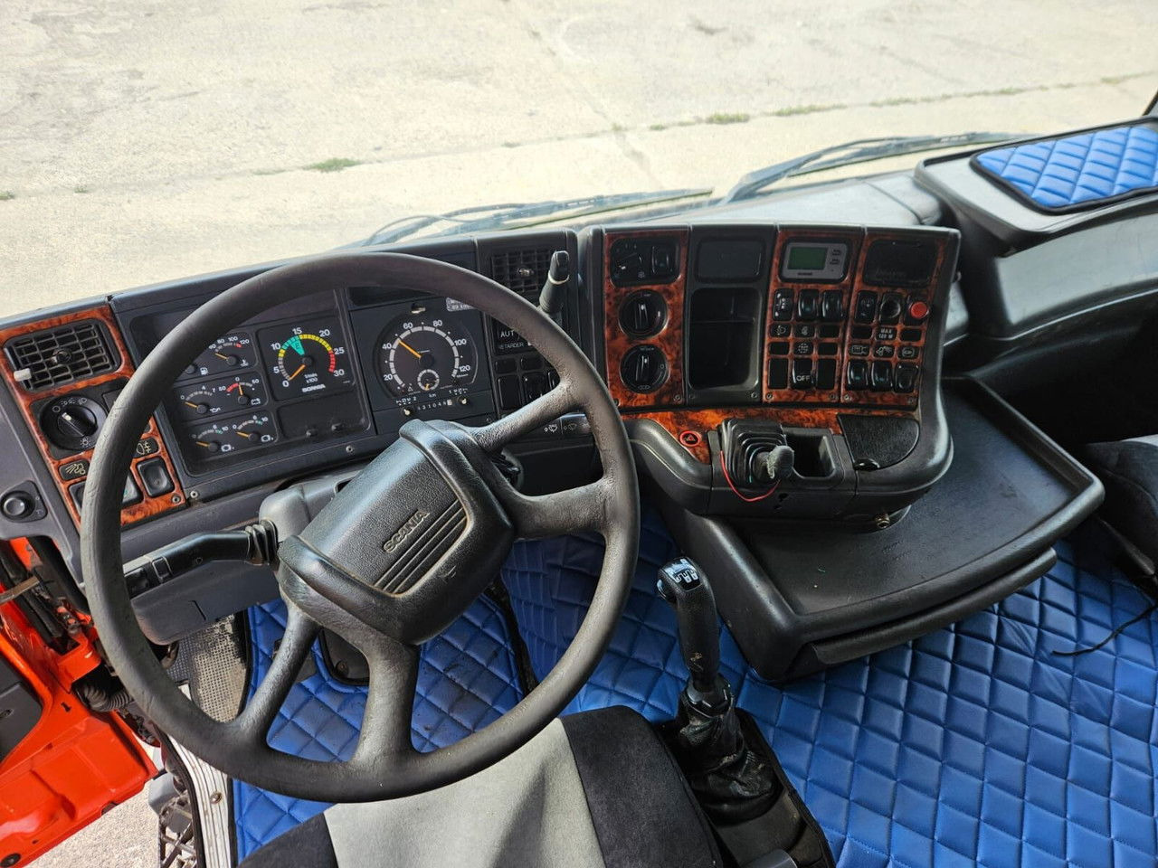 Leasing financiero de  Scania 124L420, Retarder, Airco, manual gearbox, PDE leasing Scania 124L420, Retarder, Airco, manual gearbox, PDE: foto 17