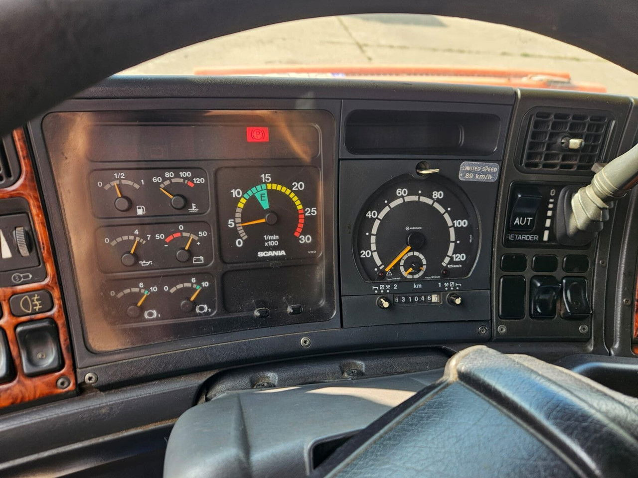 Leasing financiero de  Scania 124L420, Retarder, Airco, manual gearbox, PDE leasing Scania 124L420, Retarder, Airco, manual gearbox, PDE: foto 15