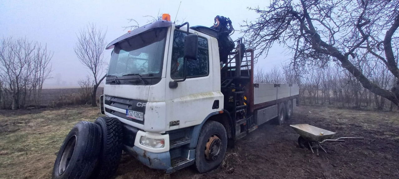 DAF 75.310 - Camión caja abierta, Camión grúa: foto 3 DAF 75.310 - Camión caja abierta, Camión grúa: foto 3