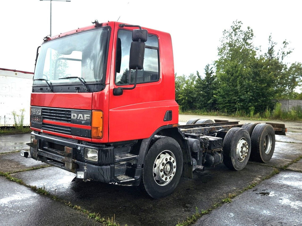 DAF CF 75.250 6x2 - Chasis camión: foto 3 DAF CF 75.250 6x2 - Chasis camión: foto 3