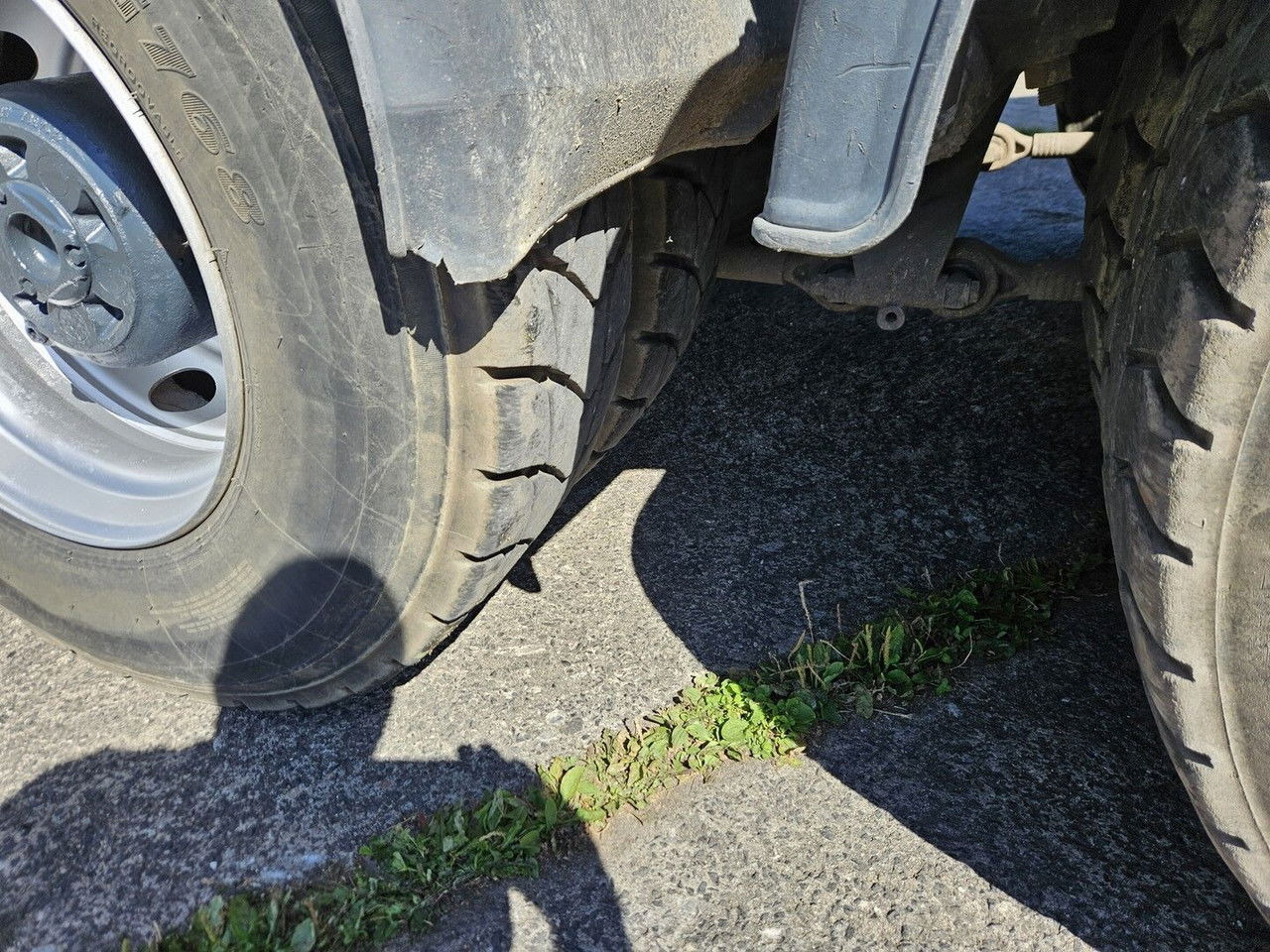 Volquete camión Scania R420 8x4 - Tipper - full spring - 2007 year: foto 12 Volquete camión Scania R420 8x4 - Tipper - full spring - 2007 year: foto 12