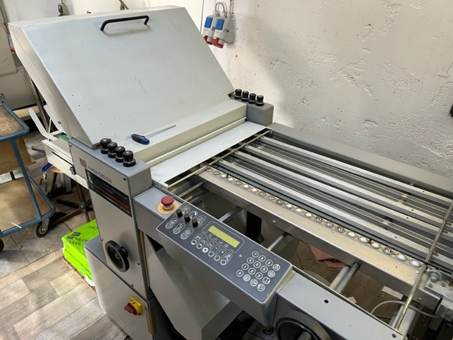 Falzmaschinen Multipli CAS 524 - Plegadora de papel: foto 2 Falzmaschinen Multipli CAS 524 - Plegadora de papel: foto 2