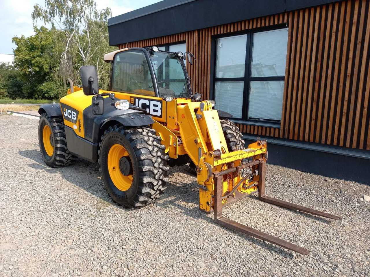 JCB 531.70, AGRI, SUPER - Manipulador telescópico: foto 2 JCB 531.70, AGRI, SUPER - Manipulador telescópico: foto 2