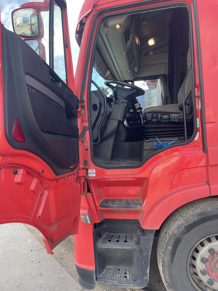 Cabeza tractora IVECO STRALIS AS440 T/P Retarder: foto 10