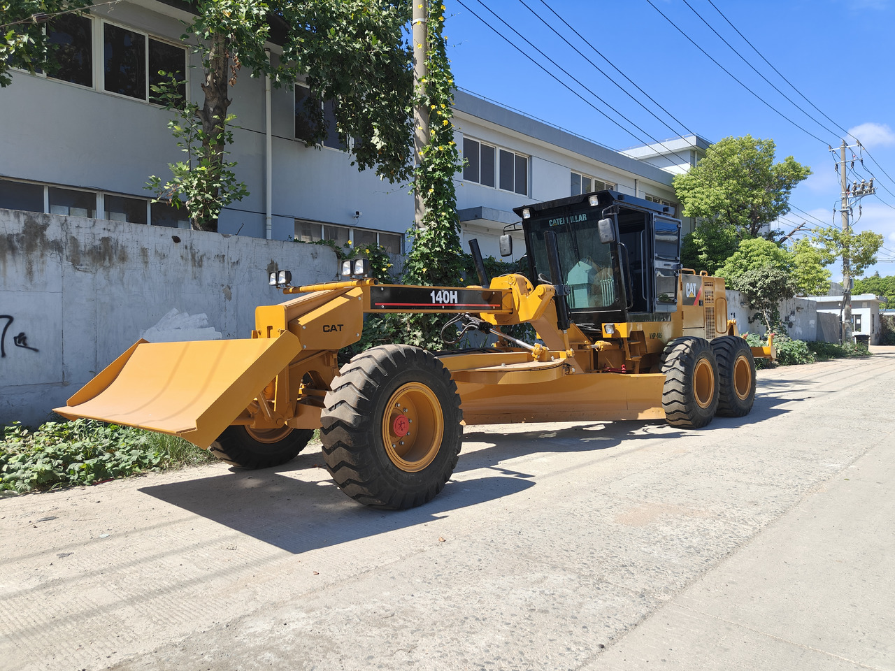 CATERPILLAR 140h with blade used cat motor grader 140k 140h 140g - Grader: foto 1 CATERPILLAR 140h with blade used cat motor grader 140k 140h 140g - Grader: foto 1