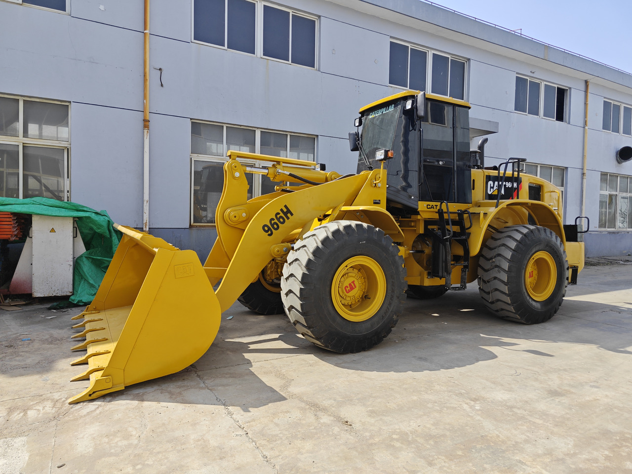 CATERPILLAR 966h - Cargadora de ruedas: foto 2 CATERPILLAR 966h - Cargadora de ruedas: foto 2