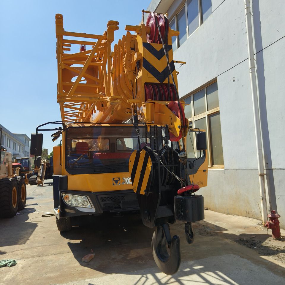 XCMG QY70K - Autogrúa: foto 3 XCMG QY70K - Autogrúa: foto 3